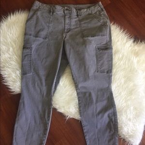 A.N.A ANA Women 33/16 Gray Cargo Skinny Ankle Pant